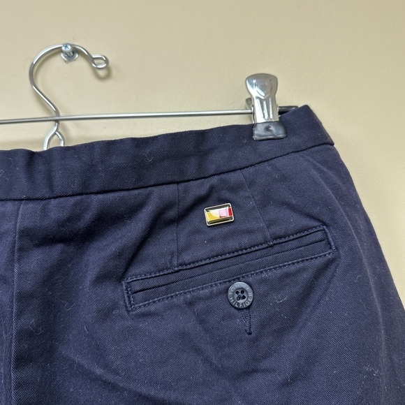 Tommy Hilfiger Shorts - Picture 7 of 10
